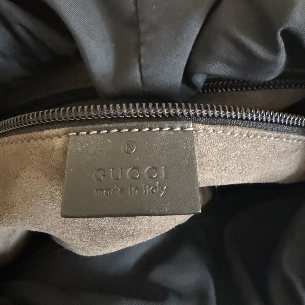 Gucci backpack - image 3